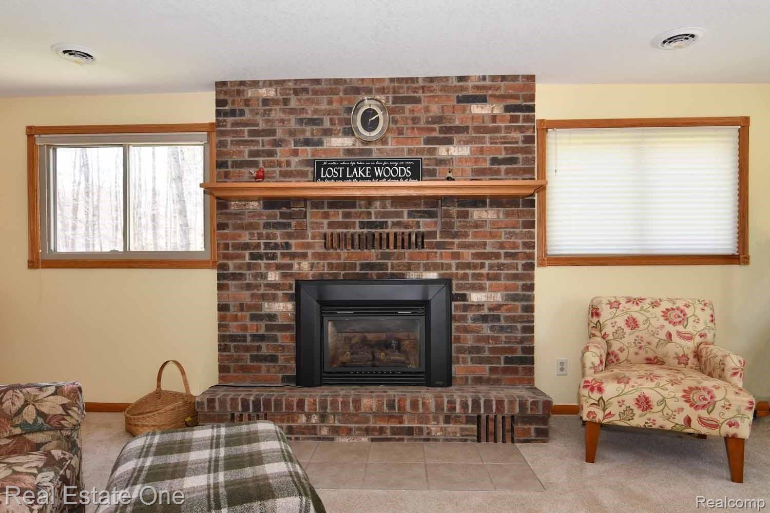 2528 Fox Road Lincoln, MI 48742 - Photo 8 of 30 DSC_0084.jpg