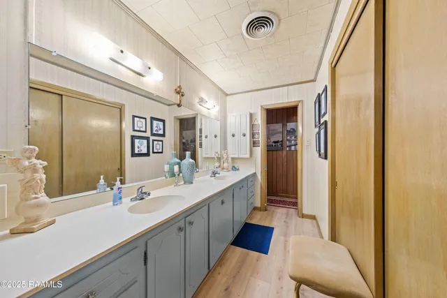 $290,000 | 101 University Place, Eunice, LA 70535