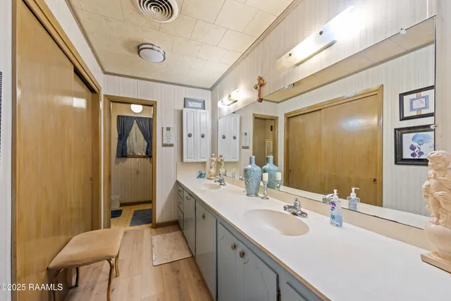 $290,000 | 101 University Place, Eunice, LA 70535