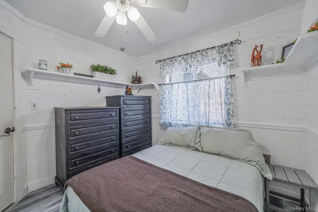 $499,000 | 15 18th Avenue, Bay Shore, NY 11706