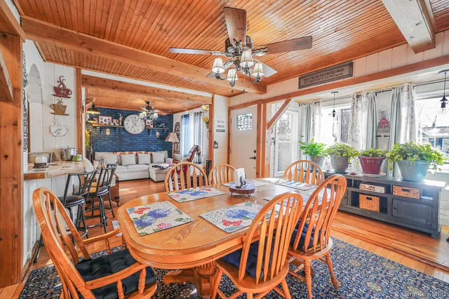 $499,000 | 15 18th Avenue, Bay Shore, NY 11706