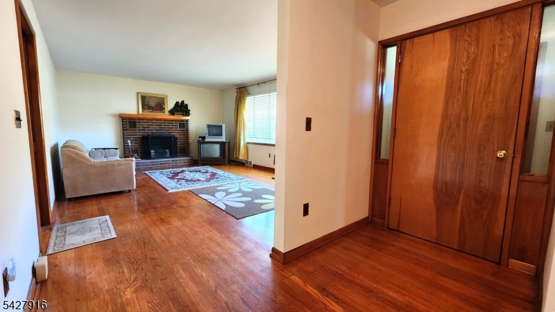 217 River Road Montague, NJ 07827 - Photo 9 of 38