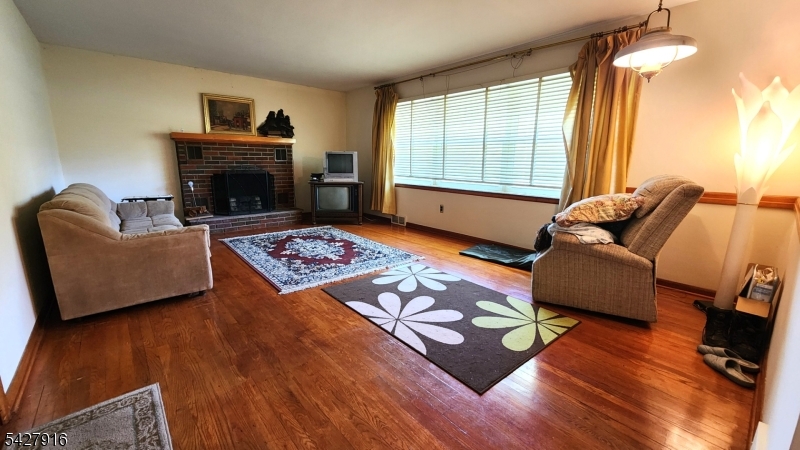 217 River Road Montague, NJ 07827 - Photo 10 of 38