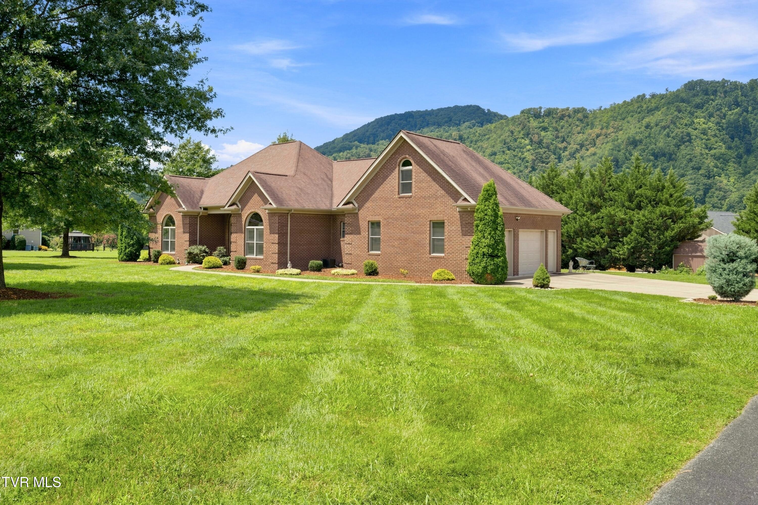1323 Love Station Road Erwin, TN 37650 - Photo 27 of 27 updated_love_street_station_02162