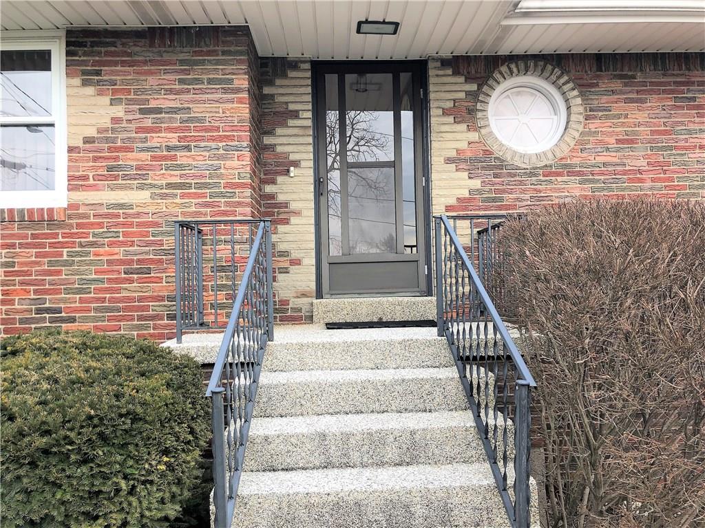 339 Bethel Road North Huntingdon, PA 15642 - Photo 3 of 25 339 BETHEL FRONT STEPS