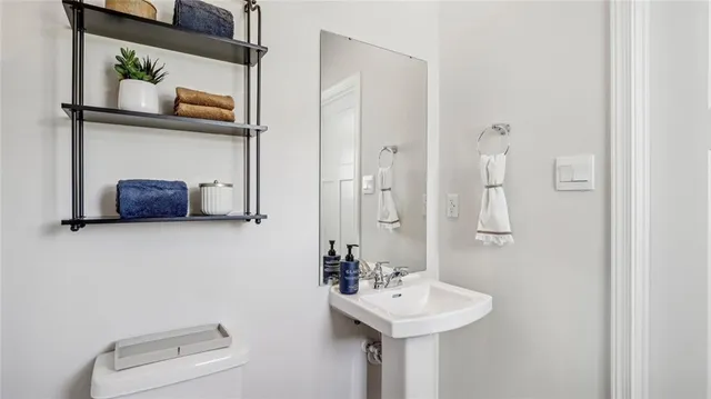 $419,990 | 100 Buttercup Lane, Beaver Falls, PA 15010