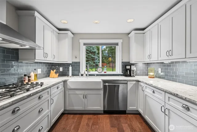 $725,000 | 11830 William Heights Lane Southwest, Port Orchard, WA 98367