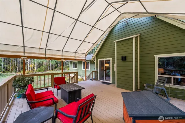 $725,000 | 11830 William Heights Lane Southwest, Port Orchard, WA 98367