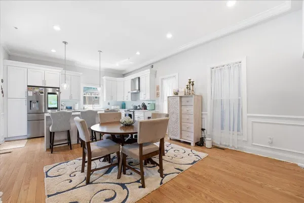 $6,100 | 41 Bentley Avenue, Unit 1, Jersey City, NJ 07304