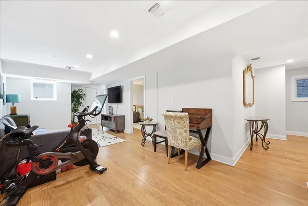 $6,100 | 41 Bentley Avenue, Unit 1, Jersey City, NJ 07304