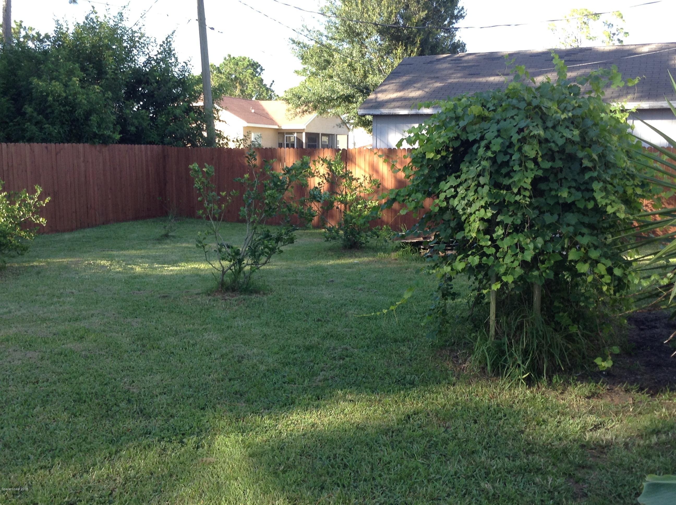 476 Warrington Road Southwest Palm Bay, FL 32908 - Photo 18 of 20 p8