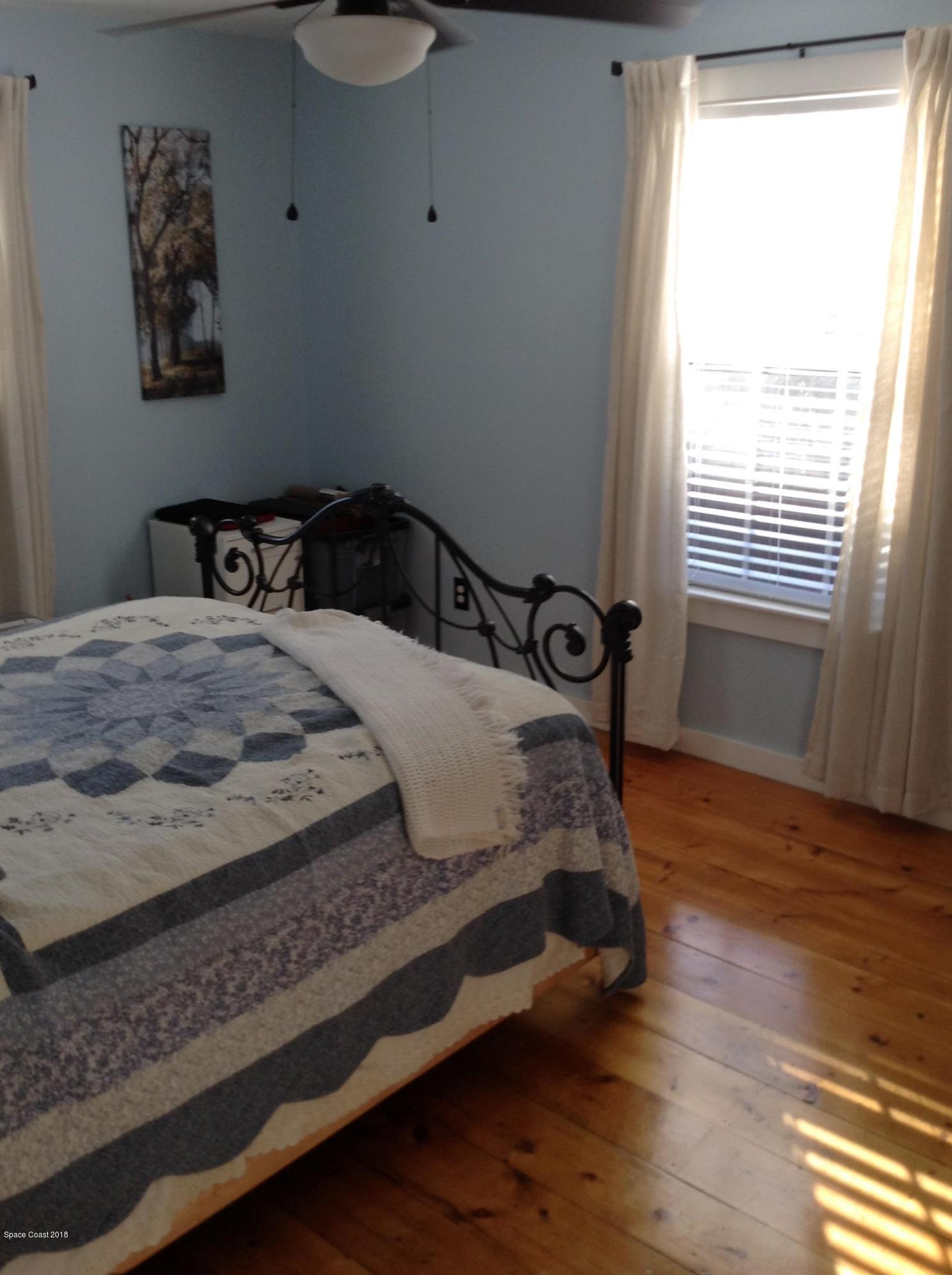 476 Warrington Road Southwest Palm Bay, FL 32908 - Photo 9 of 20 p12