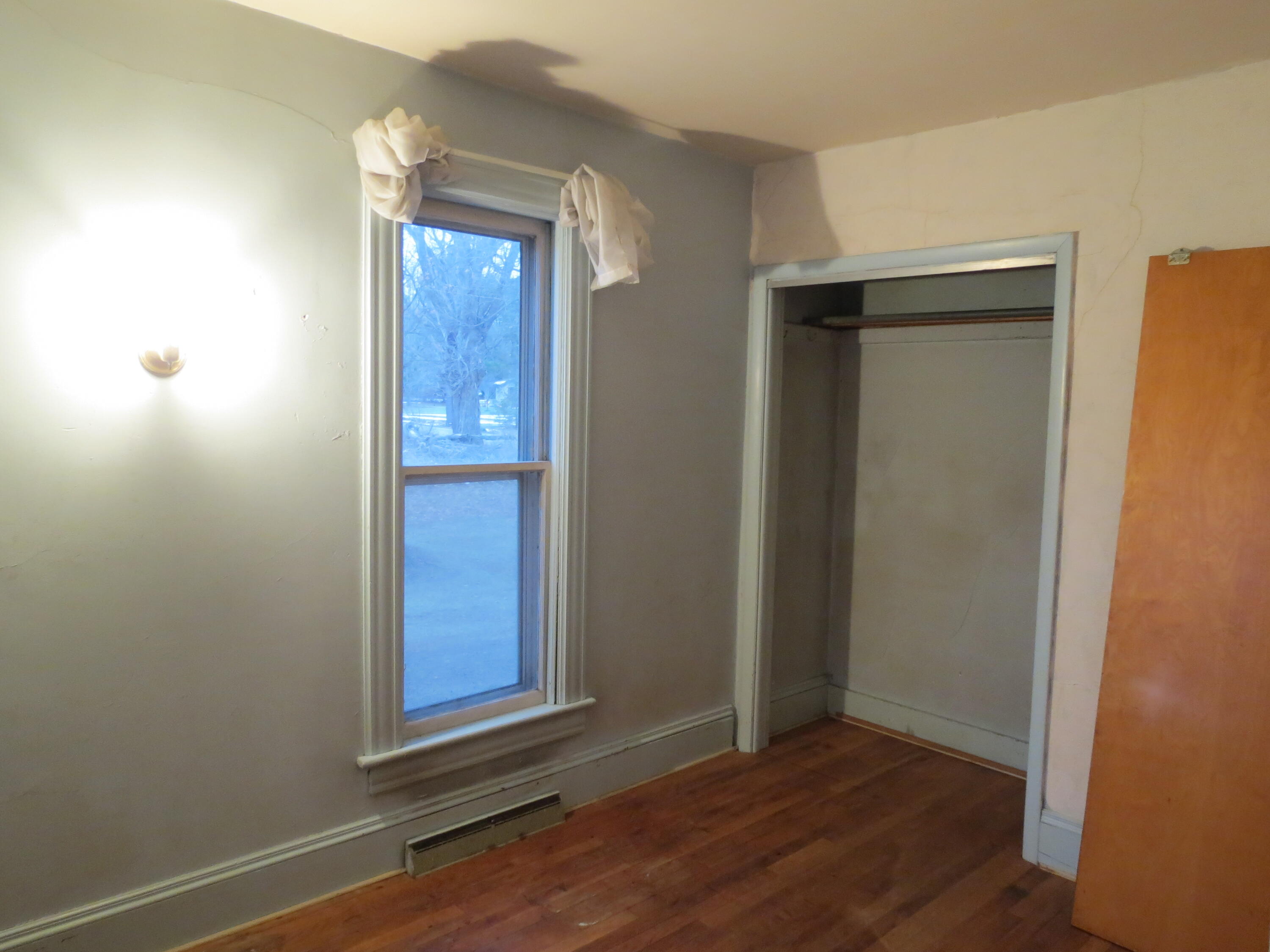 5331 Stepladder Road Parma, MI 49269 - Photo 12 of 43 Main floor BR