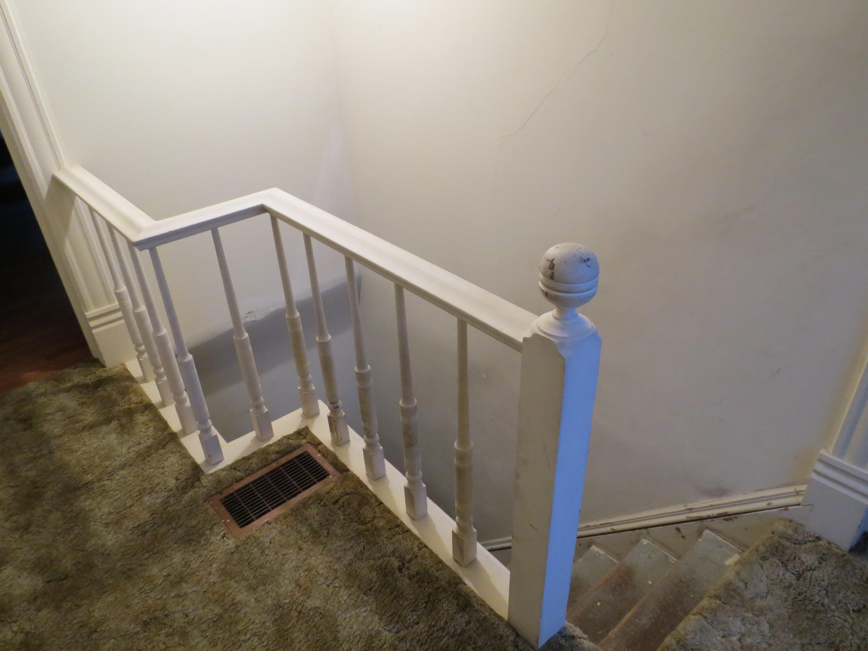 5331 Stepladder Road Parma, MI 49269 - Photo 27 of 43 Rail and landing