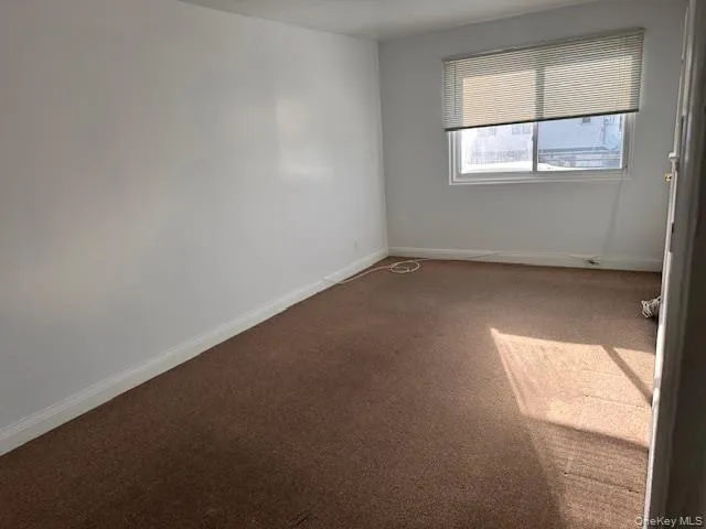 $3,000 | 122 Cornelius Street, Unit 124, Freeport, NY 11520