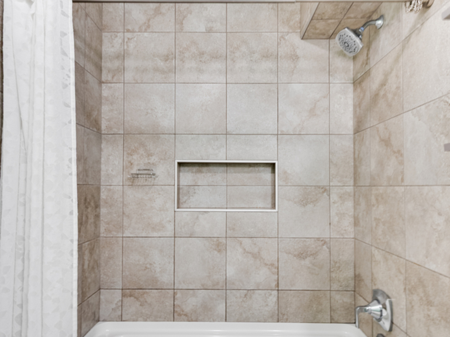 1019 Shagbark Road, Unit 2D New Lenox, IL 60451 - Photo 21 of 26 Gallery Image 21