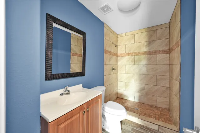 $1,595 | 11375 Allwood Street, Unit B, Houston, TX 77093