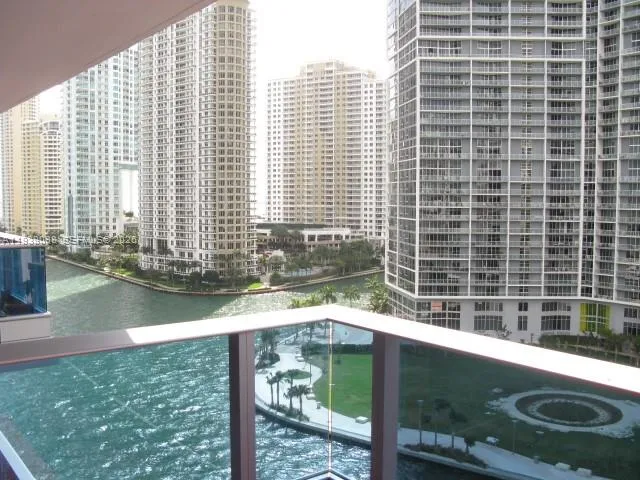 $6,500 | 200 Biscayne Blvd Way, Unit 906, Miami, FL 33131