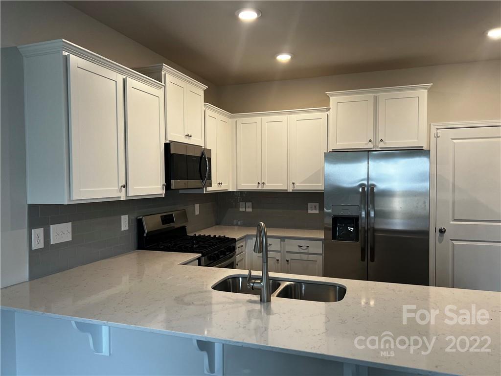 15122 Lake Ridge Road, Unit 25 Charlotte, NC 28278 - Photo 11 of 13 Gallery Image 11