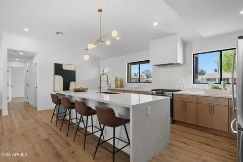 $1,295,000 | 3860 East Clarendon Avenue, Phoenix, AZ 85018