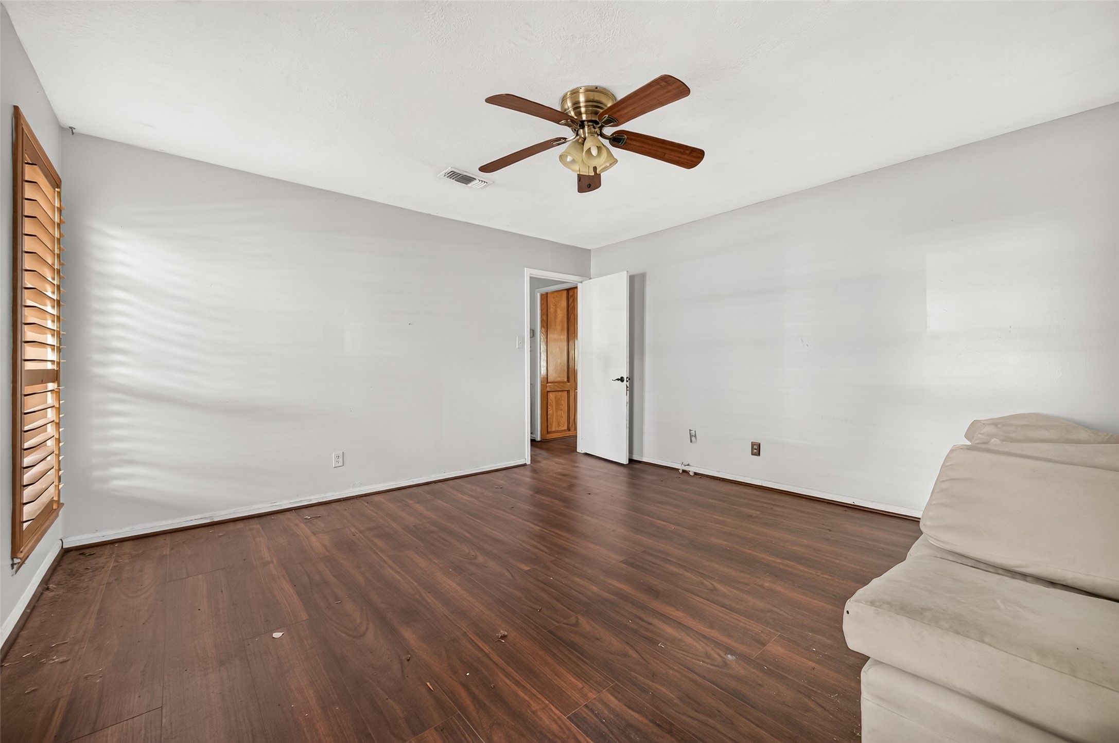 10211 Kerr Lane Conroe, TX 77385 - Photo 31 of 45 Bedroom