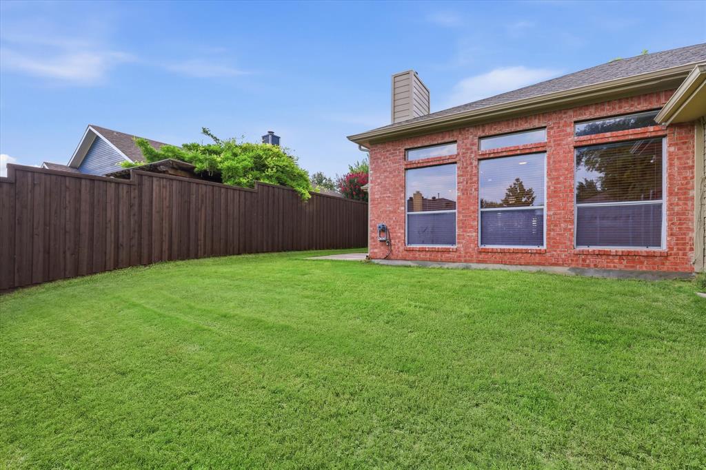 11313 Canoe Road Frisco, TX 75035 - Photo 39 of 40 Patio view