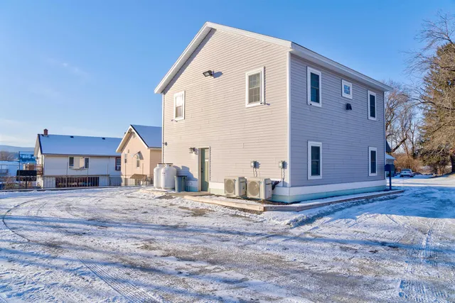$235,000 | 18 Chaplin Avenue, Rutland, VT 05701