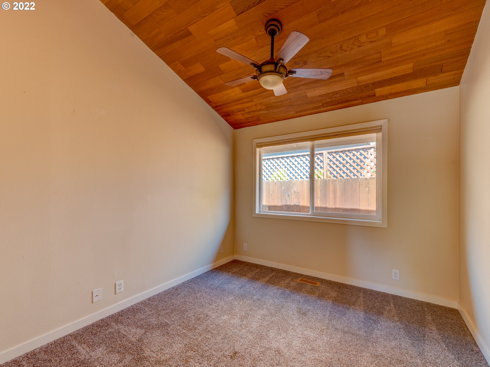 1275 Oakway Road Eugene, OR 97401 - Photo 20 of 26 Gallery Image 20