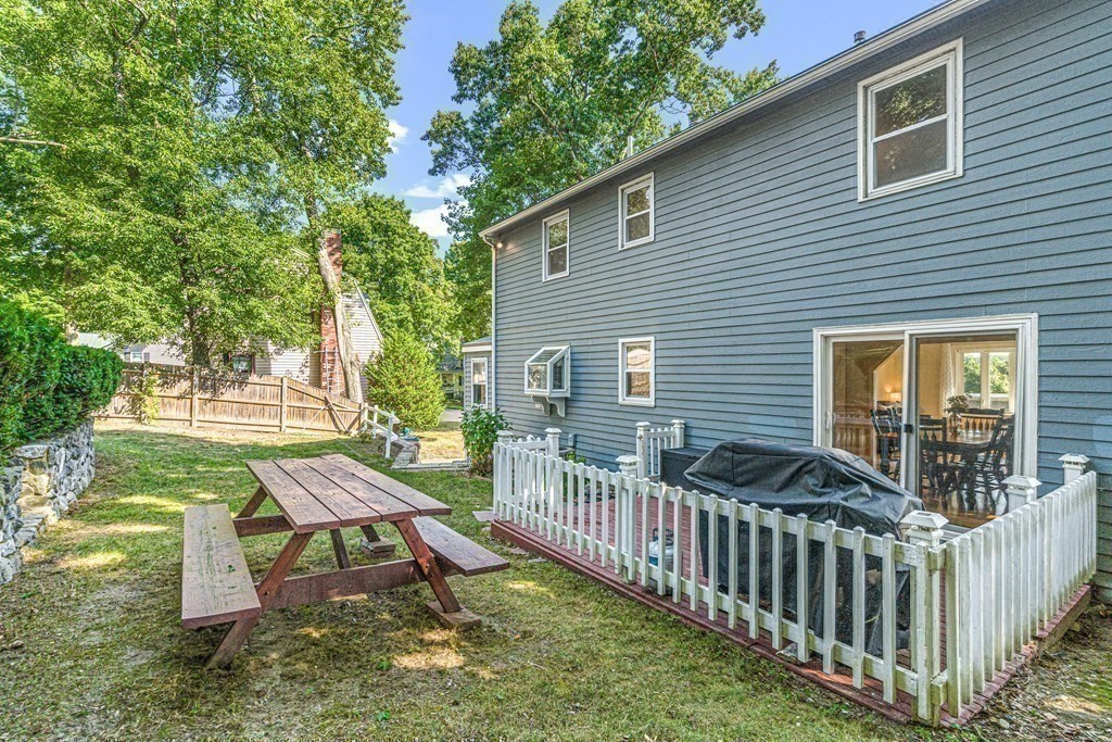 259 Butman Road Lowell, MA 01852 - Photo 33 of 36 Gallery Image 33