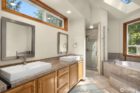 $1,295,000 | 29729 Northeast 178th Place, Duvall, WA 98019