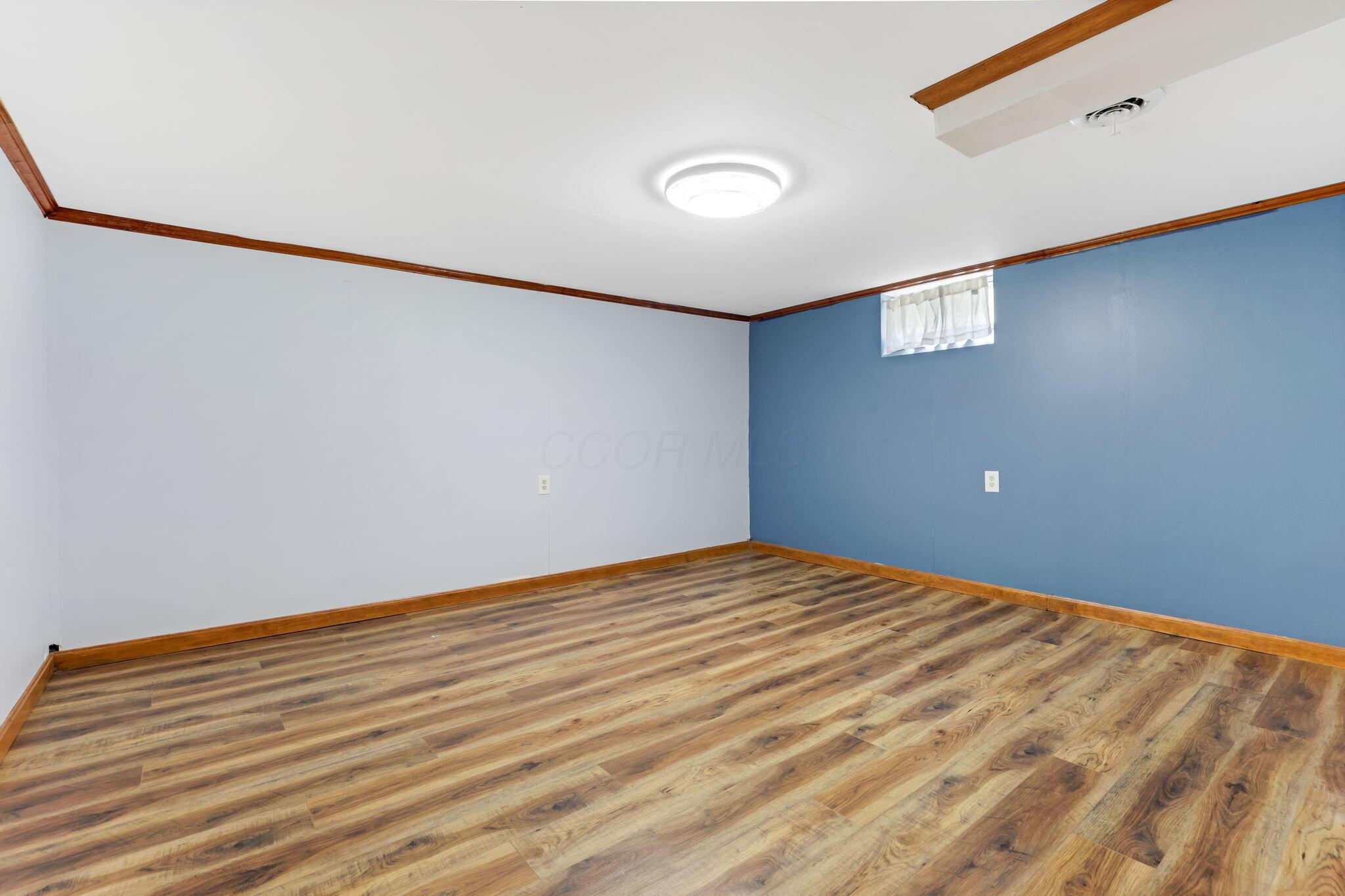 2734 Wellesley Road Columbus, OH 43209 - Photo 30 of 42
