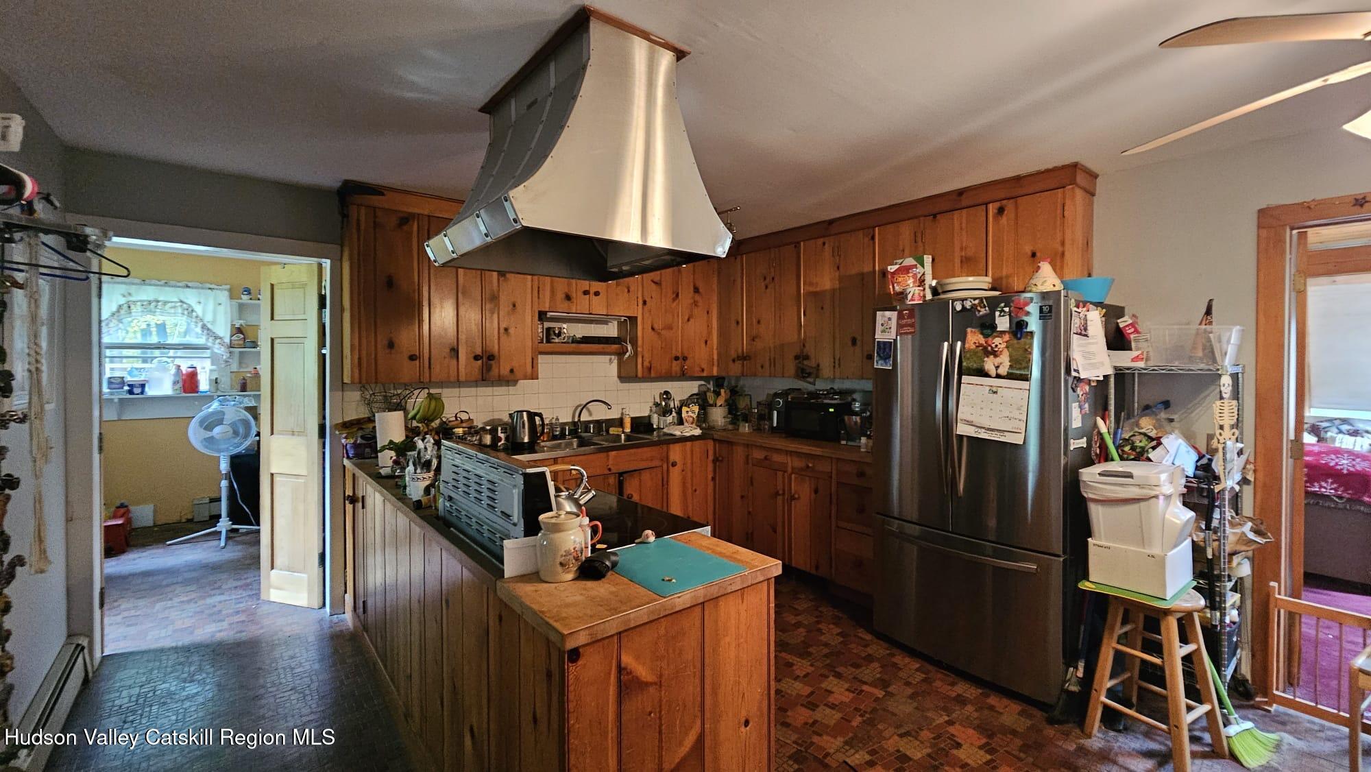 11 Dunbar Road Claverack, NY 12534 - Photo 8 of 47 Kitchen