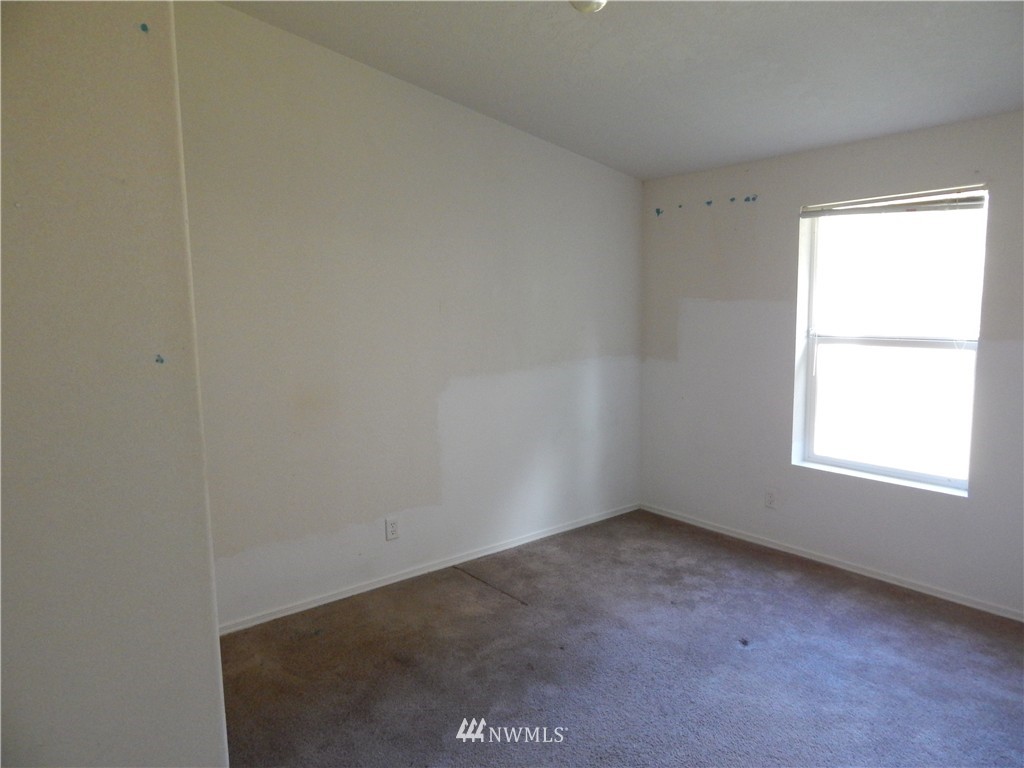 16603 Littlerock Road Southwest Rochester, WA 98579 - Photo 12 of 25 Gallery Image 12