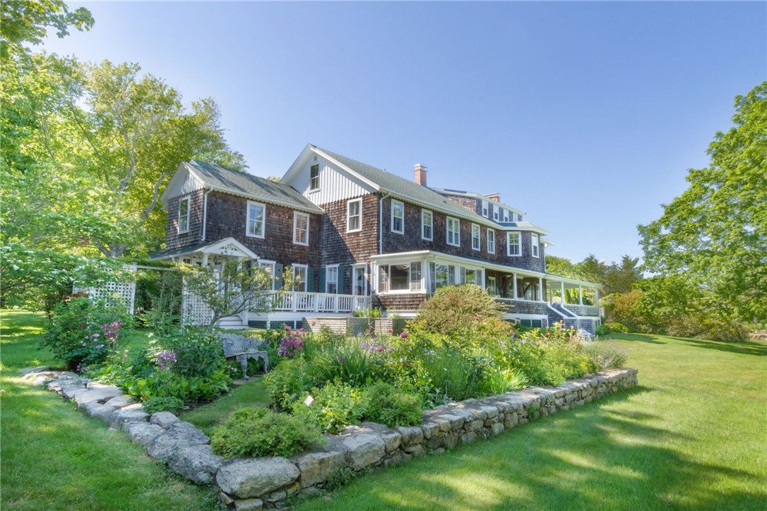 348 Ocean Road Narragansett, RI 02882 - Photo 3 of 40