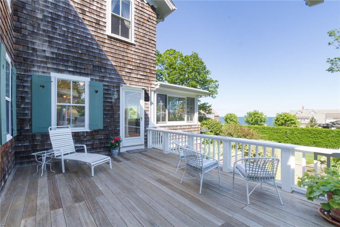 348 Ocean Road Narragansett, RI 02882 - Photo 34 of 40