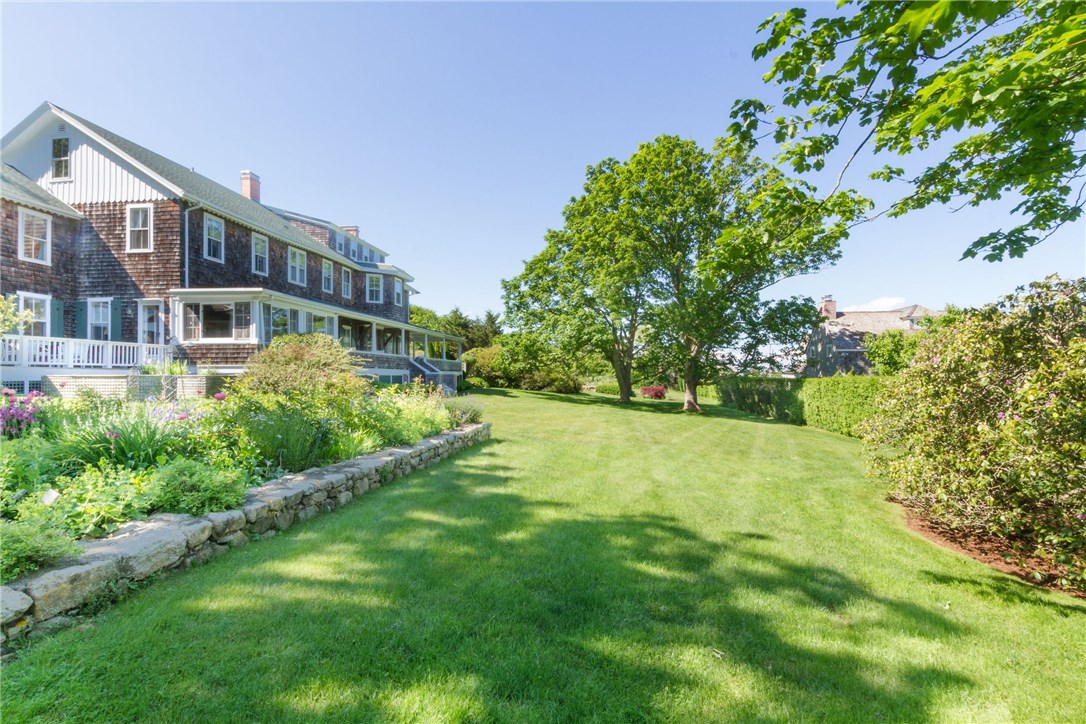 348 Ocean Road Narragansett, RI 02882 - Photo 36 of 40