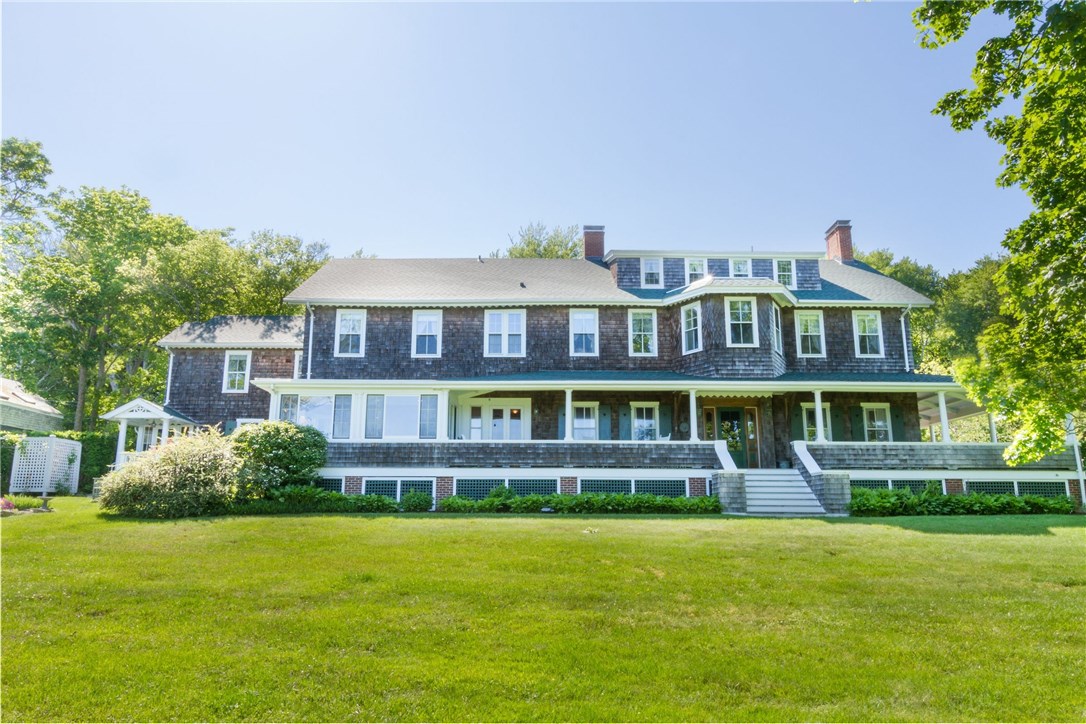 348 Ocean Road Narragansett, RI 02882 - Photo 4 of 40