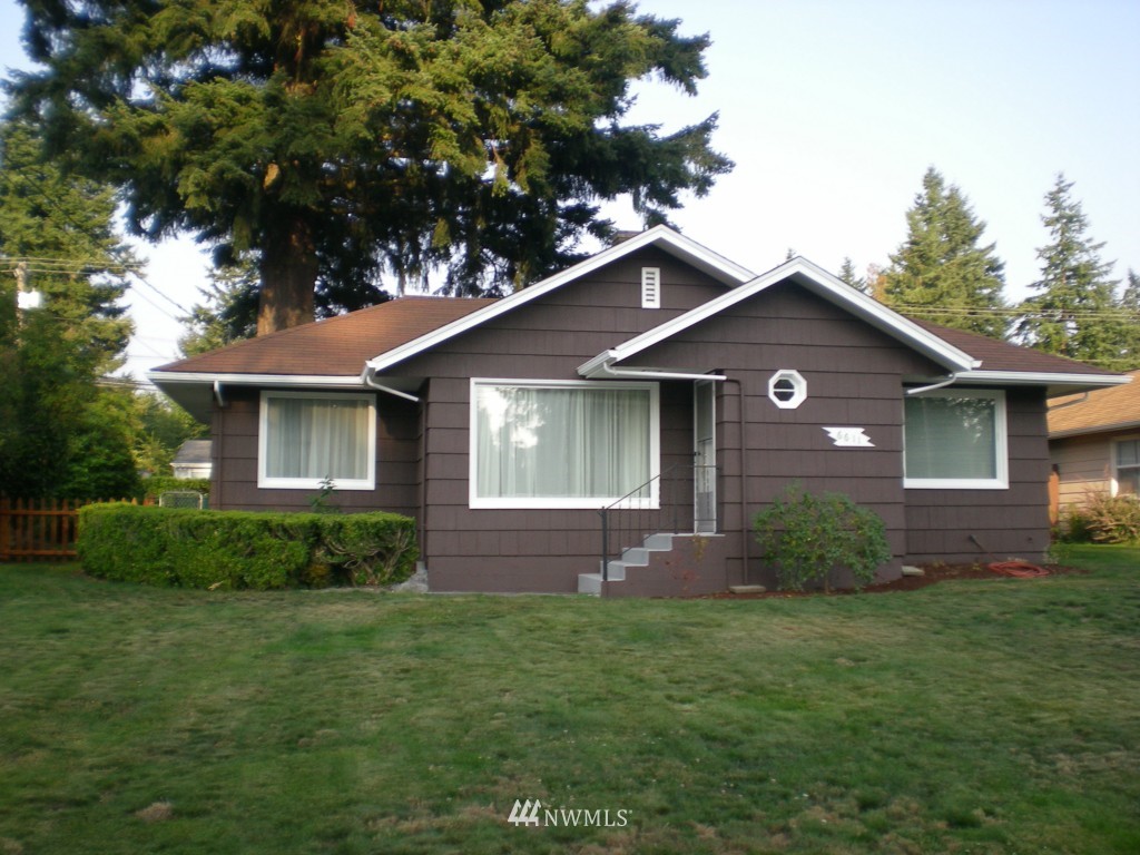 6611 Willow Road Everett, WA 98203 - Photo 1 of 1