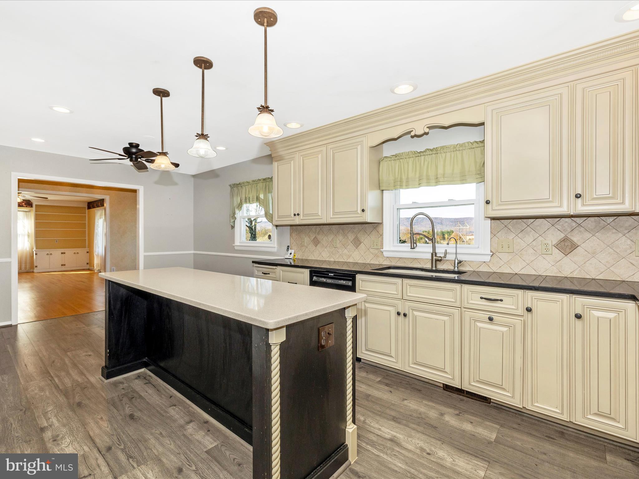 11230 Bottomley Road Thurmont, MD 21788 - Photo 12 of 79 Kitchen