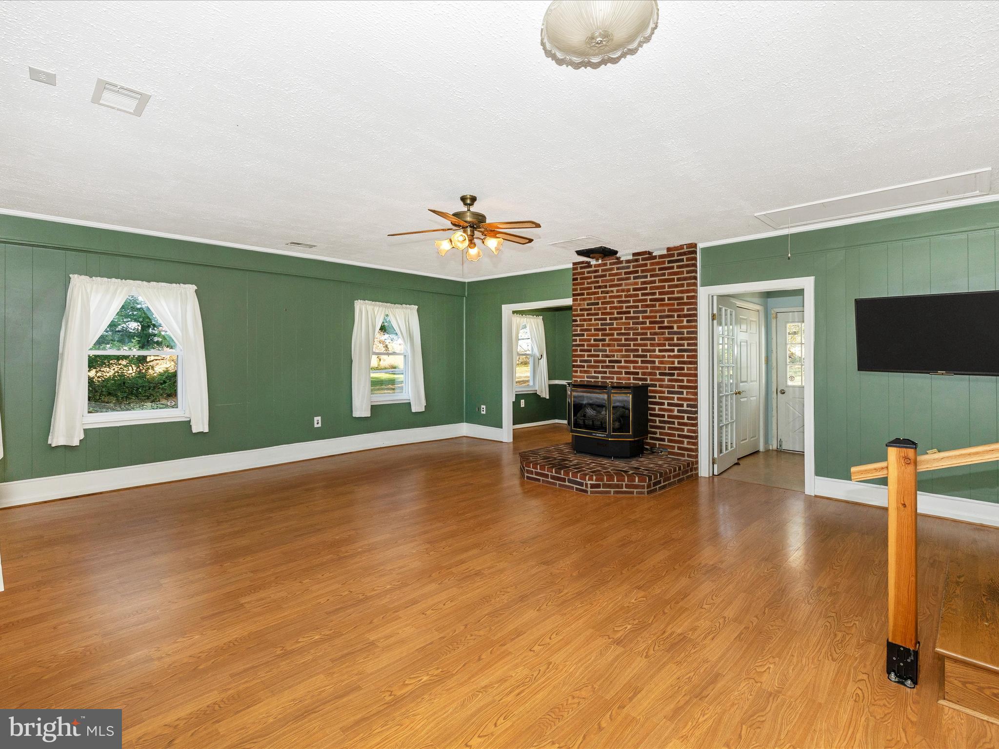 11230 Bottomley Road Thurmont, MD 21788 - Photo 18 of 79 Family Room