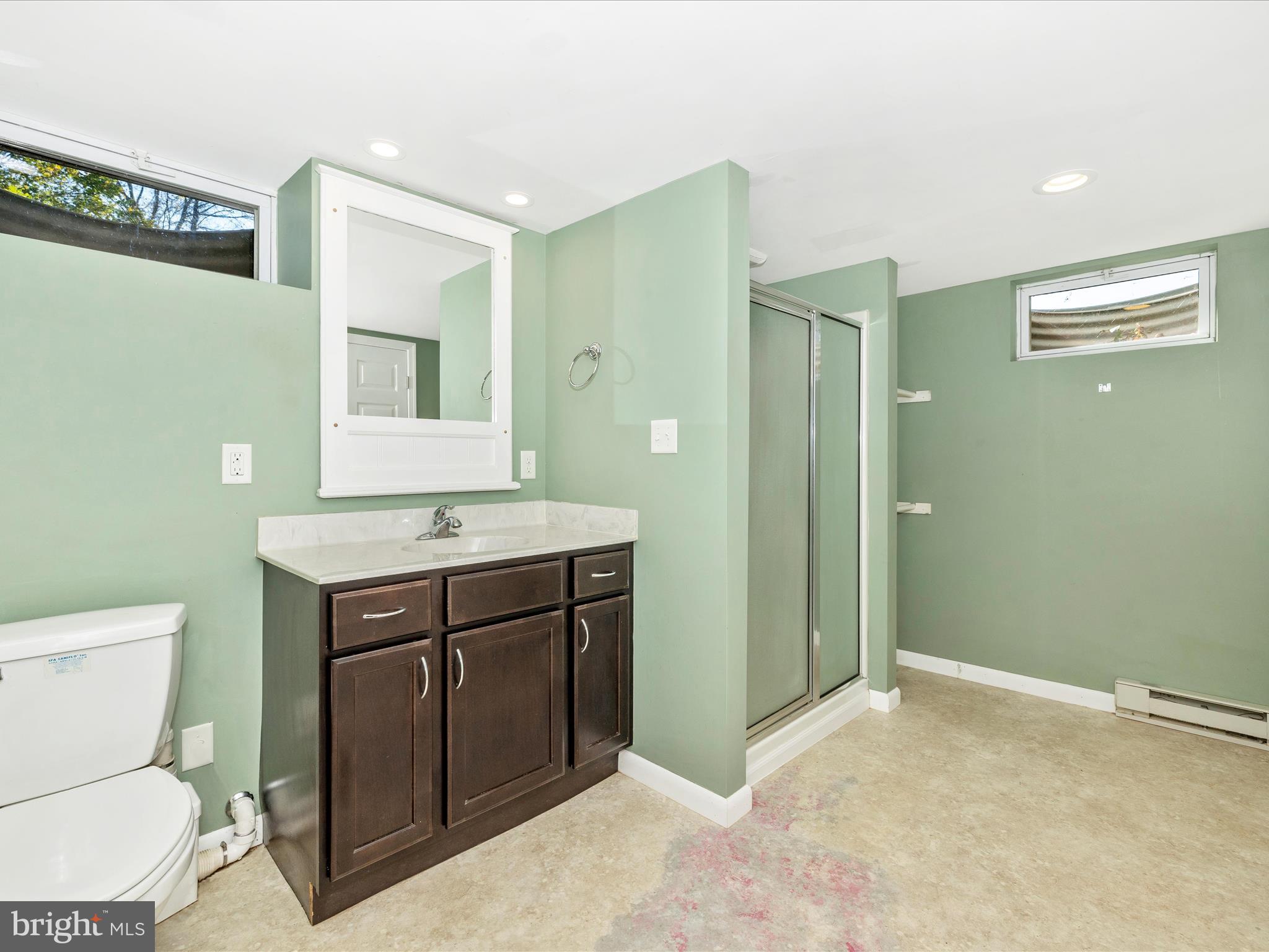 11230 Bottomley Road Thurmont, MD 21788 - Photo 47 of 79 Lower Bath