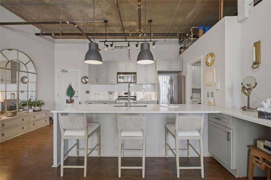 3235 Roswell Road Northeast, Unit 402 Atlanta, GA 30305 - Photo 10 of 35