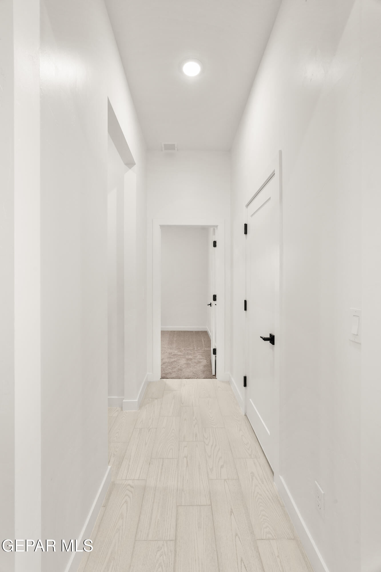 1810 Schyler Love Lane El Paso, TX 79928 - Photo 33 of 37