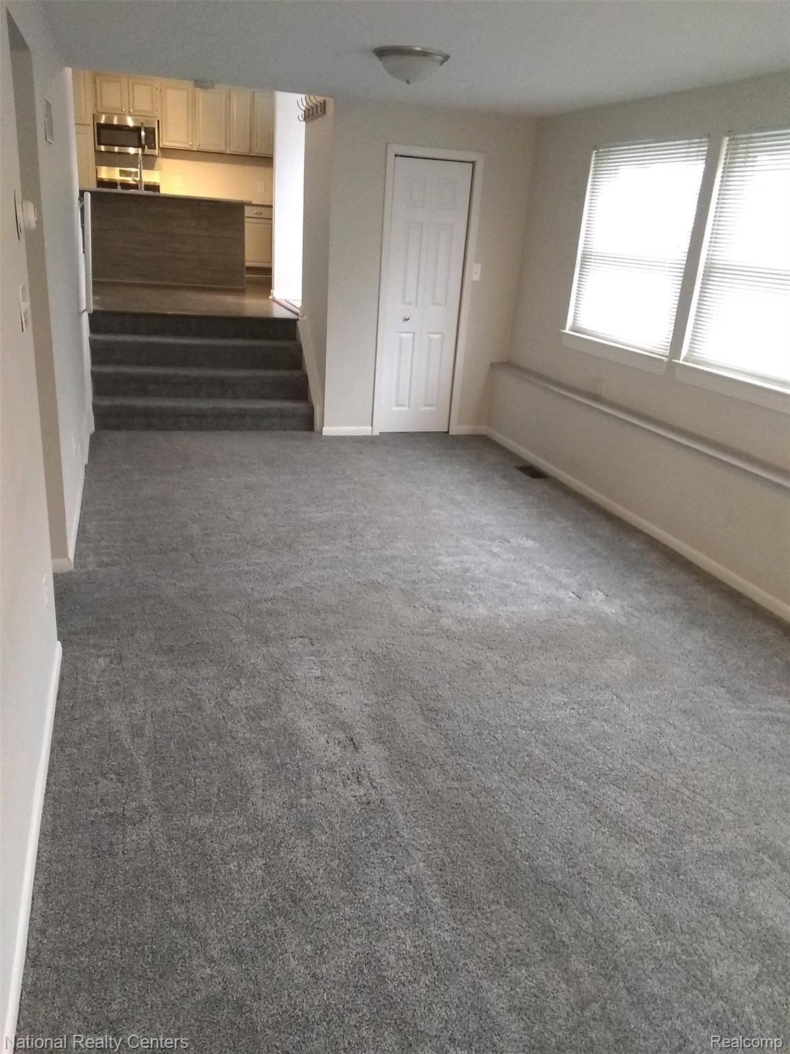 29700 Curtis Road Livonia, MI 48152 - Photo 16 of 18 Curtis Famroom.jpg
