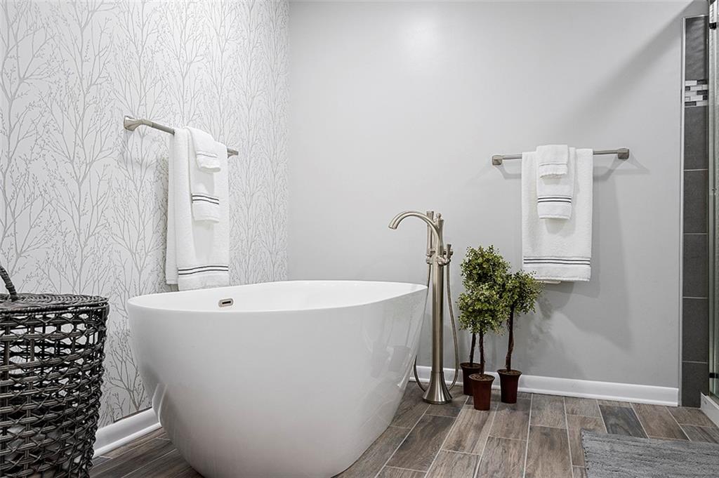 1170 Harvard Road Pittsburgh, PA 15205 - Photo 16 of 23 Gallery Image 16