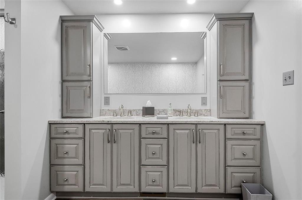 1170 Harvard Road Pittsburgh, PA 15205 - Photo 17 of 23 Gallery Image 17