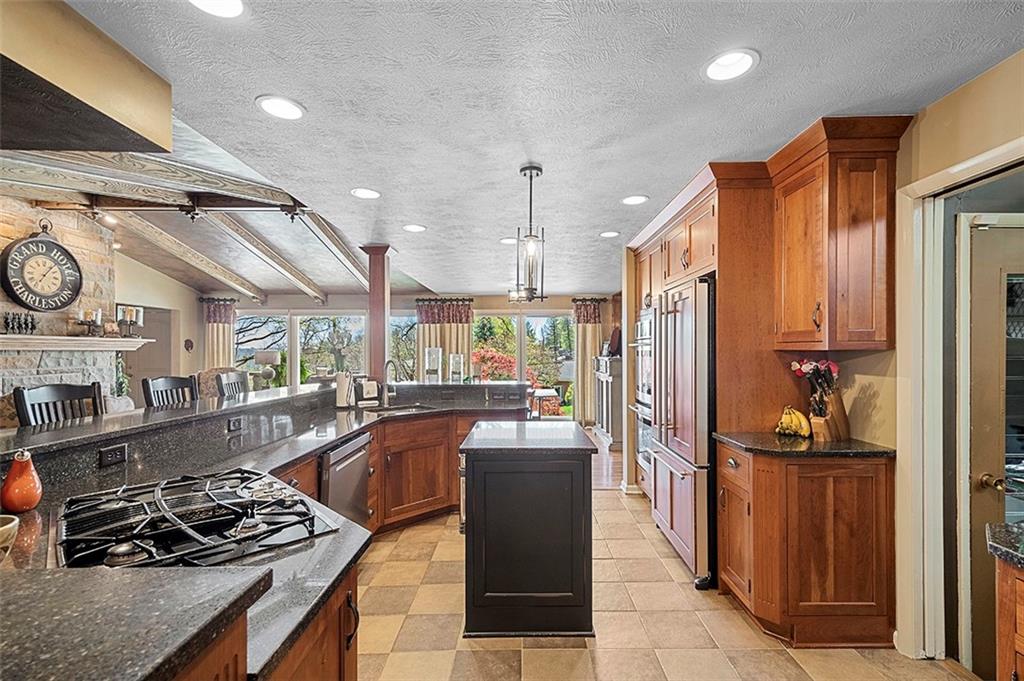 1170 Harvard Road Pittsburgh, PA 15205 - Photo 10 of 23 Gallery Image 10