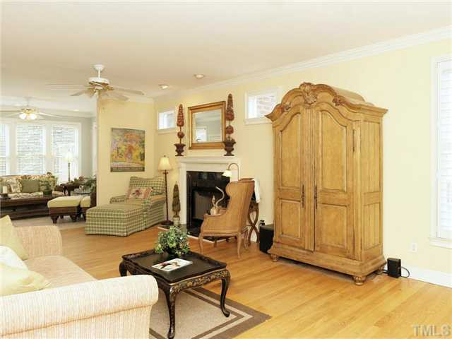 2623 Van Dyke Avenue Raleigh, NC 27607 - Photo 8 of 24 Photo 8