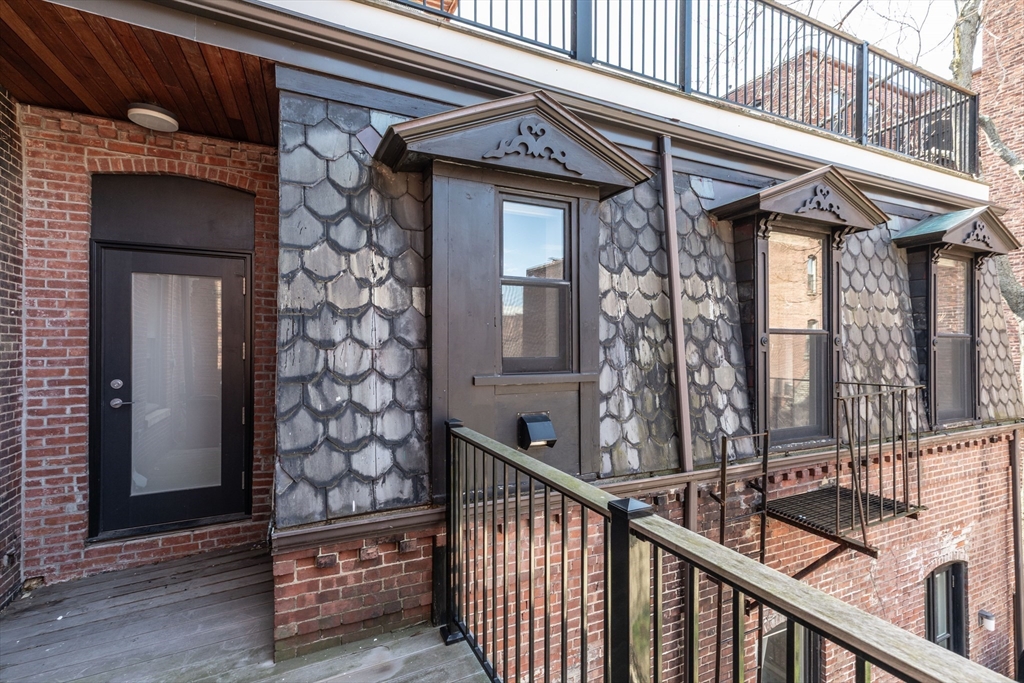 47 Hancock Street, Unit 2 Boston, MA 02114 - Photo 33 of 39