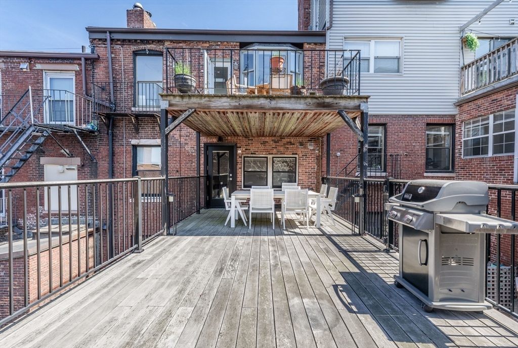 47 Hancock Street, Unit 2 Boston, MA 02114 - Photo 36 of 39